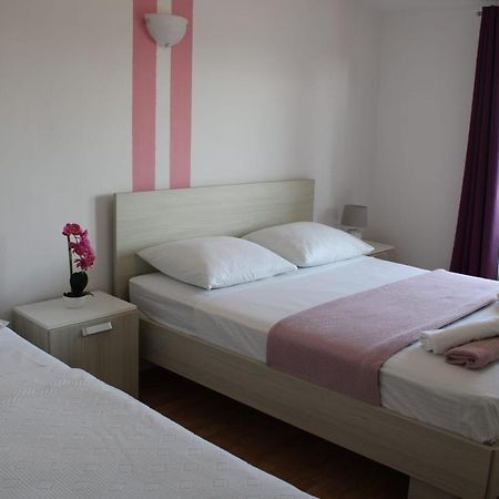 Apartments Renata Donji Seget Zewnętrze zdjęcie