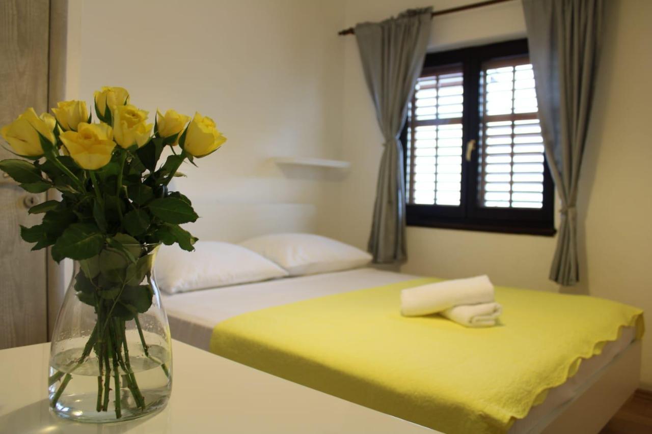 Apartments Renata Donji Seget Zewnętrze zdjęcie