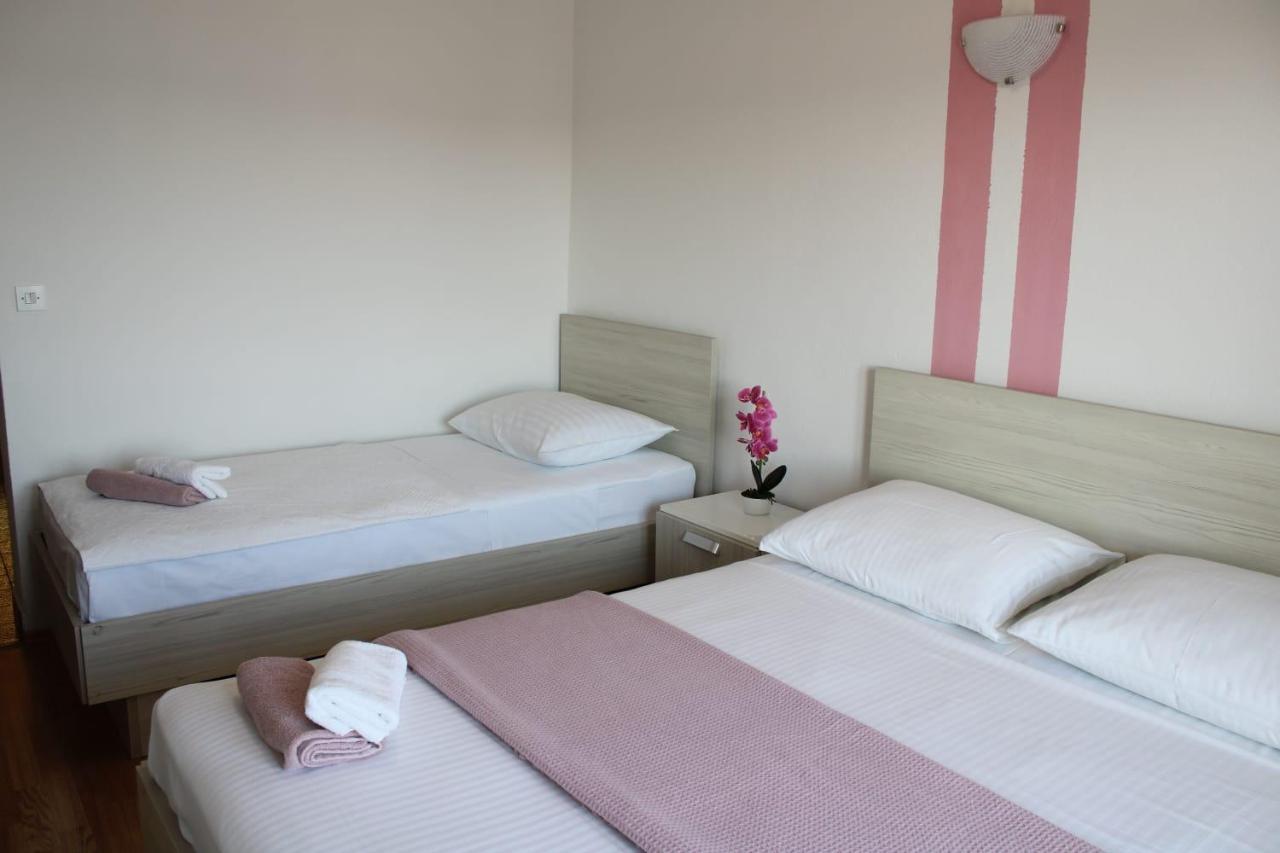 Apartments Renata Donji Seget Zewnętrze zdjęcie