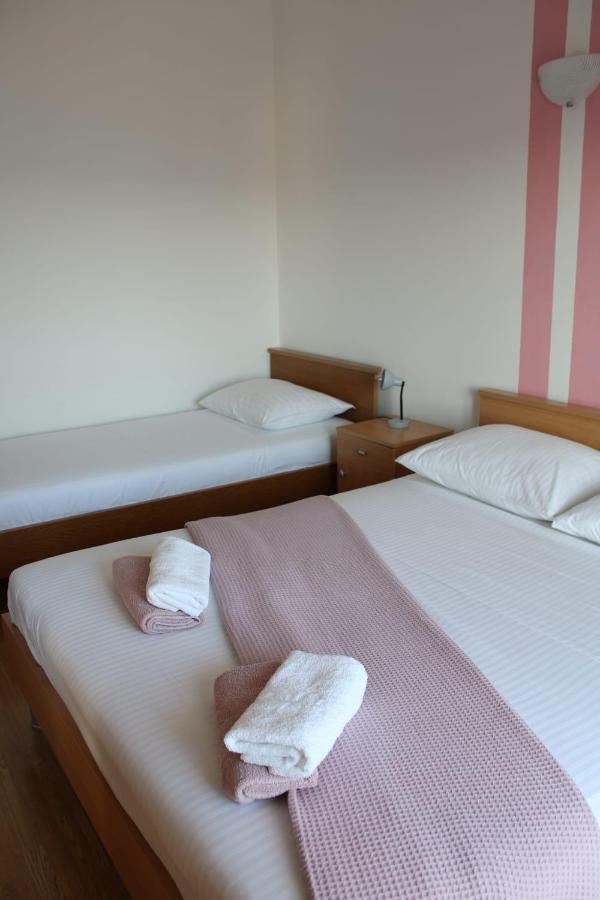 Apartments Renata Donji Seget Zewnętrze zdjęcie